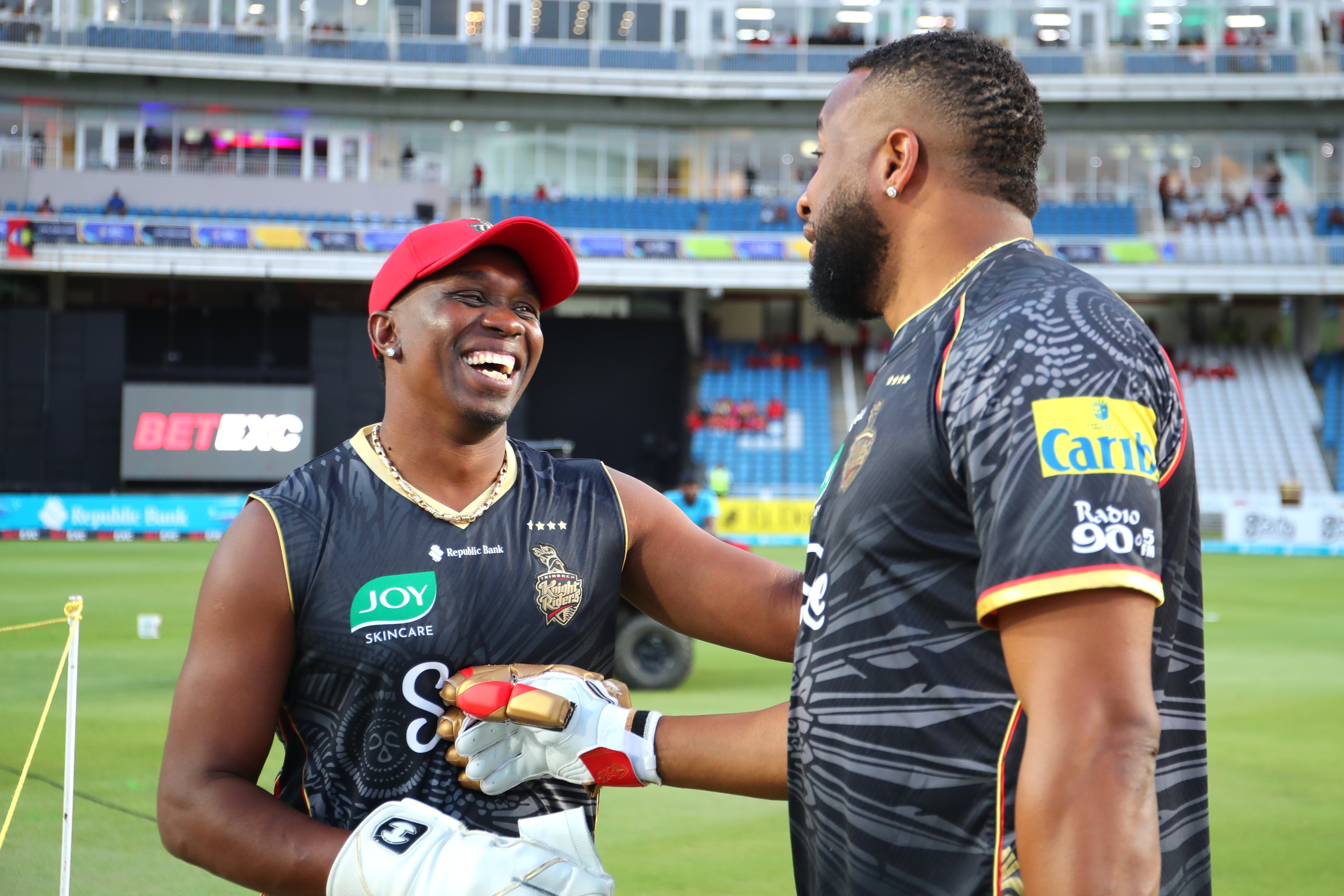 I just make sure to encourage them and keep them hungry - Dwayne Bravo